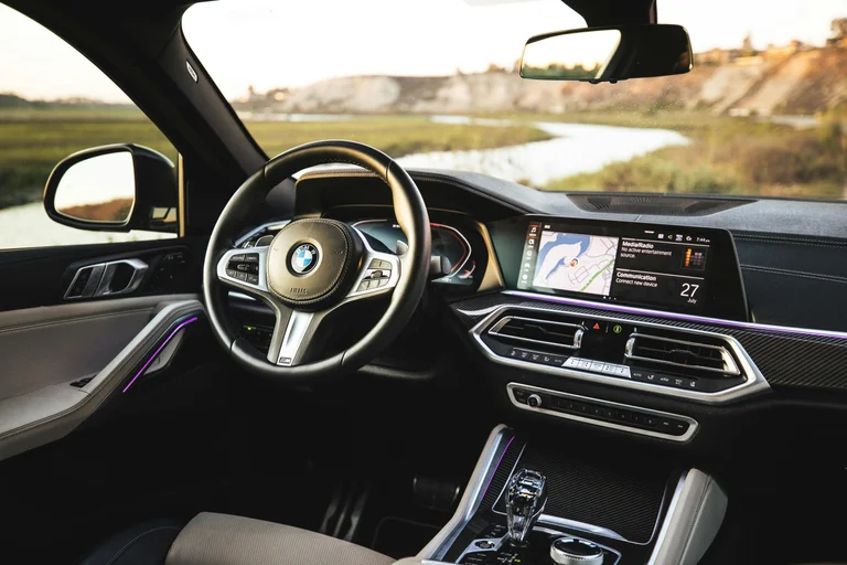 In Car Techie vehicle infotainment installation
